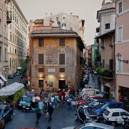 Fissa Dimora روما