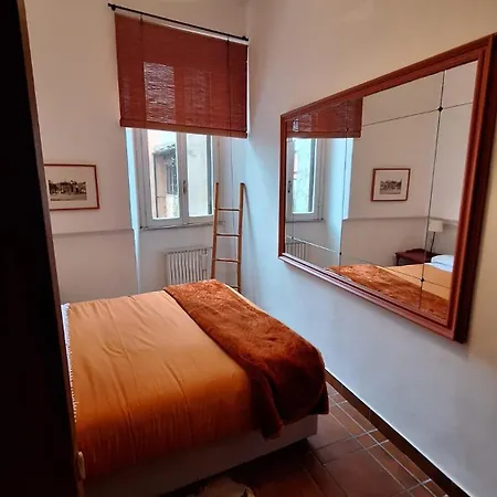 Fissa Dimora * روما